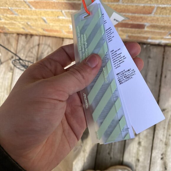 BNWT Off White Arrow Sketch Crewneck Sweater Medium - Picture 10 of 14